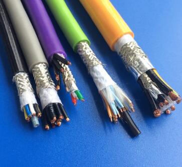 PVC�����������ε���